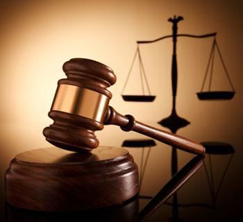 gavel/scale
